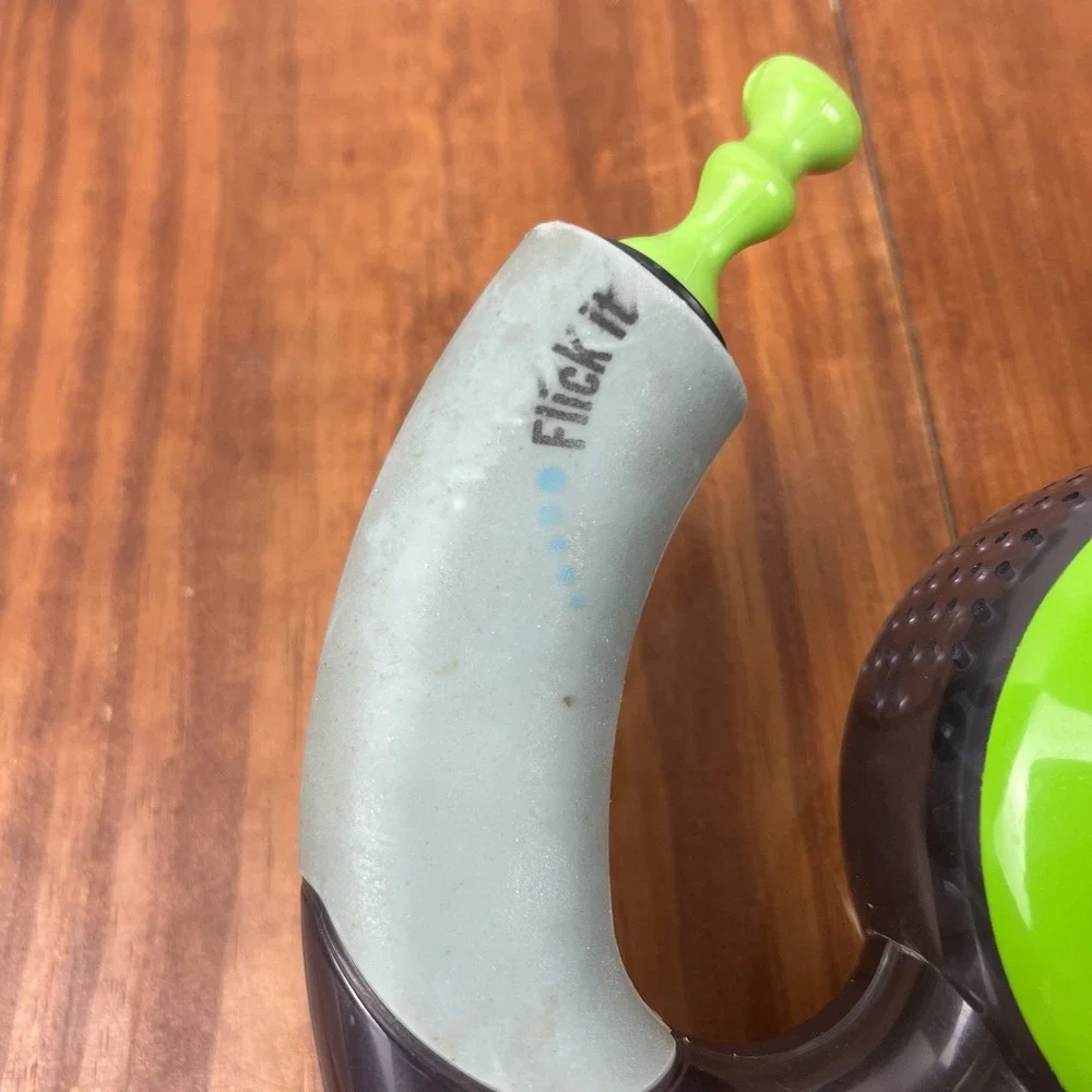 Hasbro bop it